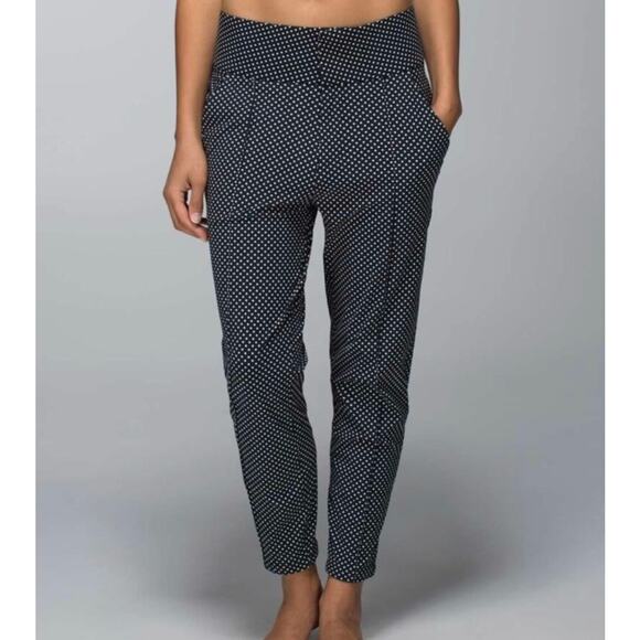 Lululemon Departure Pant Biggy Dot Printed Black Ghost Women's Size 6 Polka Dot - Picture 5 of 7